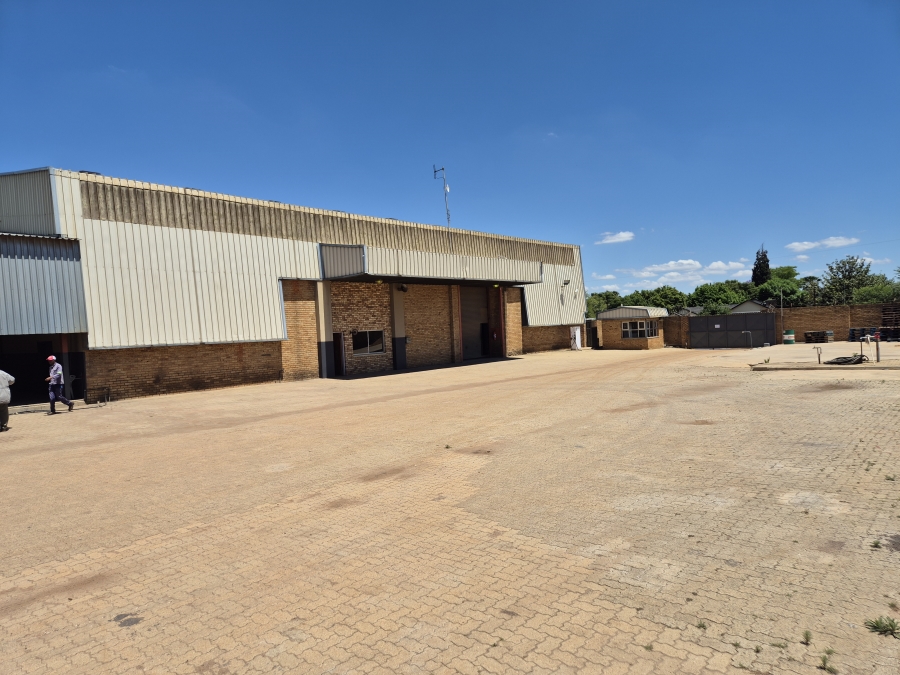 Commercial Property for Sale in Klerksdorp Industrial North West